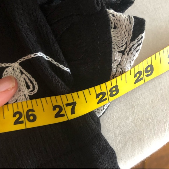 Anthropologie Liv Los Angeles Flutter Sleeve Embroidered Boho Cottagecore Top - Picture 16 of 17